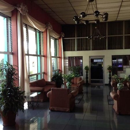 Alameda Hotel サンサルバドル エクステリア 写真