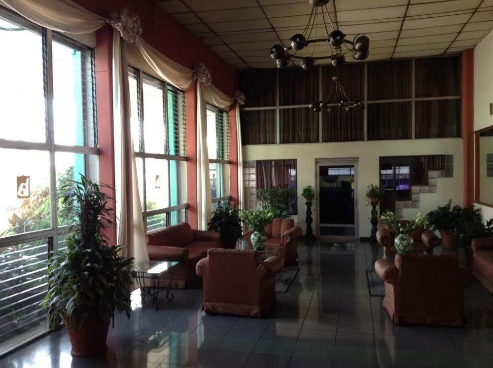 Alameda Hotel サンサルバドル エクステリア 写真