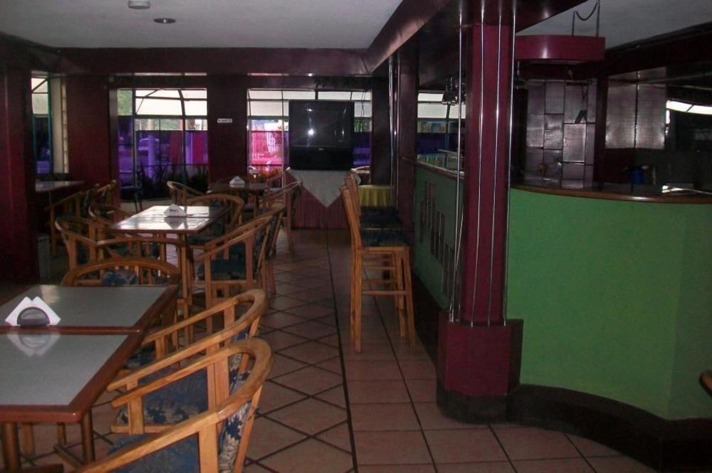 Alameda Hotel サンサルバドル エクステリア 写真